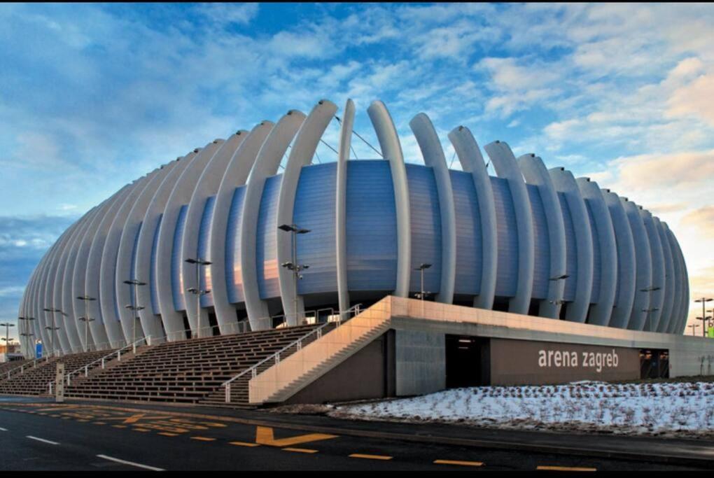 Sunny Day -Arena Zagreb , 2 Bathrooms, 102M², Exterior photo