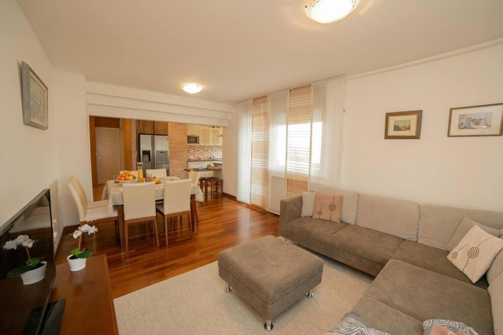 Sunny Day -Arena Zagreb , 2 Bathrooms, 102M², Exterior photo