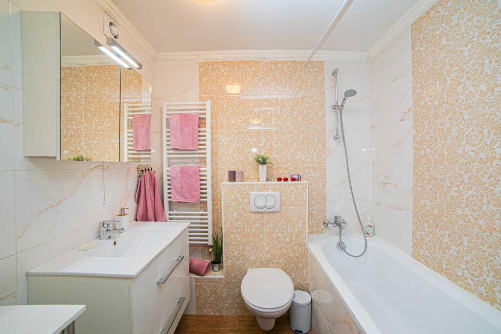 Sunny Day -Arena Zagreb , 2 Bathrooms, 102M², Exterior photo