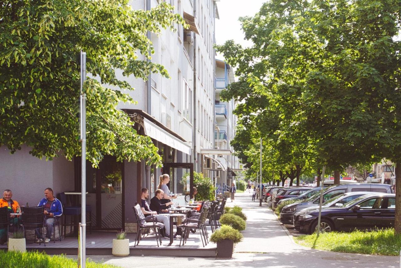 Sunny Day -Arena Zagreb , 2 Bathrooms, 102M², Exterior photo